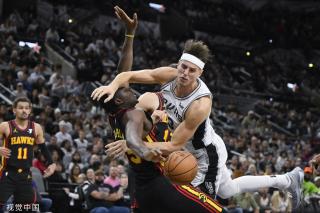 仅引发了球 仅引发了球