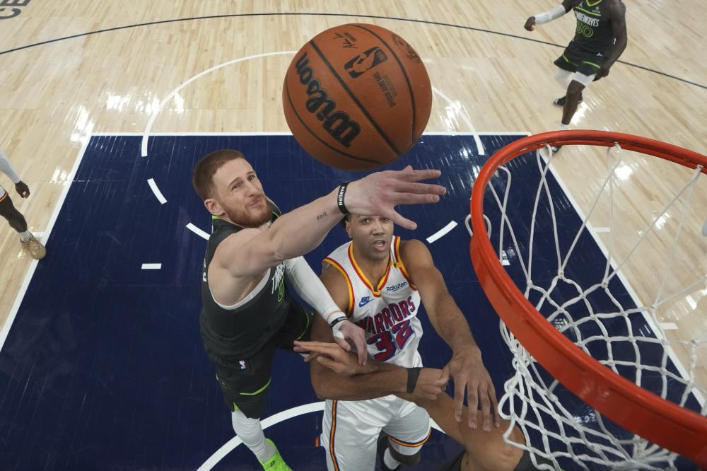 两名球员 两名球员